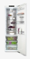 Hladilni-aparati-in-vinske-vitrine/K7747C125