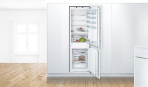 Hladilni-aparati-in-vinske-vitrine/KIS86AFE0-BOSCH-HLADILNIK_1