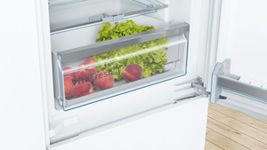 Hladilni-aparati-in-vinske-vitrine/KIS86AFE0-BOSCH-HLADILNIK_4