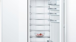 Hladilni-aparati-in-vinske-vitrine/MCSA02564633_i6156KIF81PF30H_PGA4_def
