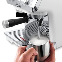 Kavni-avtomati-2/EC9155.W-DELONGHI-AVTOMAT-KAVNI-LA-SPECIALI_3