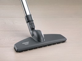 Sesalniki/CX1-BOOST-PARQUET-MIELE-SESALNIK-POWER-LINE-BEL_1